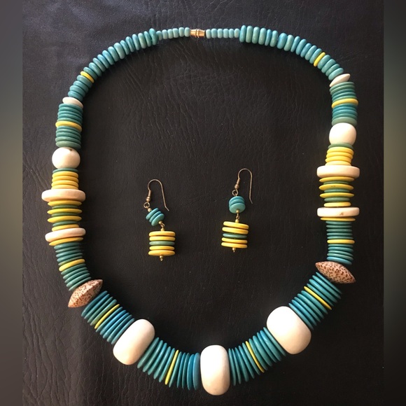Jewelry - Beaded Necklace/ earring set  (teal, yellow, white)